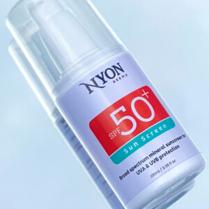 Broad spectrum sunscreen for UVA and UVB rays